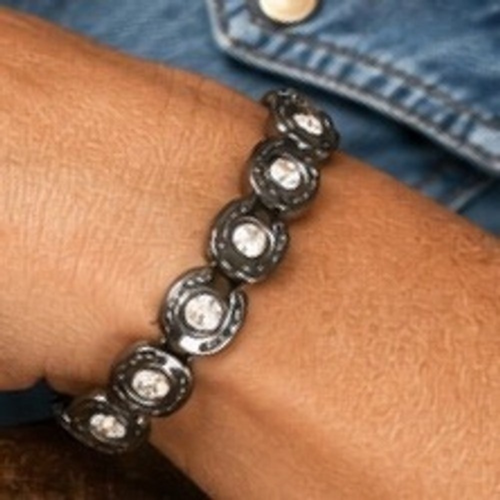 Gunmetal Horseshoe Rhinestone Stretch Bracelet Equestrian Western 7"+ Women's